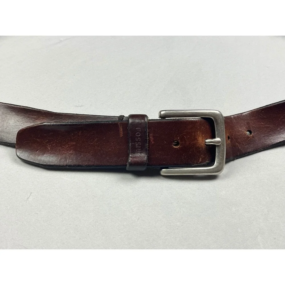 Fossil Mens Dark Brown Genuine Leather Belt Silver Buckle 42 Classy Business